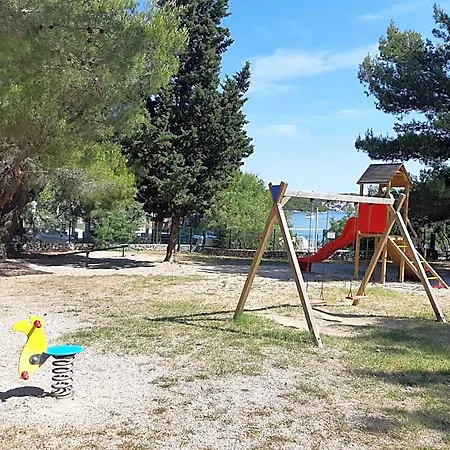 Adrijela Mobile *